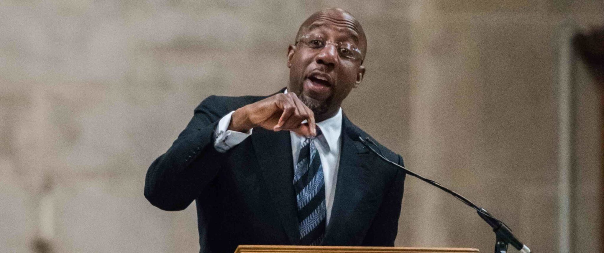 Successor to Martin Luther King Jr. urges unity in cathedral sermon