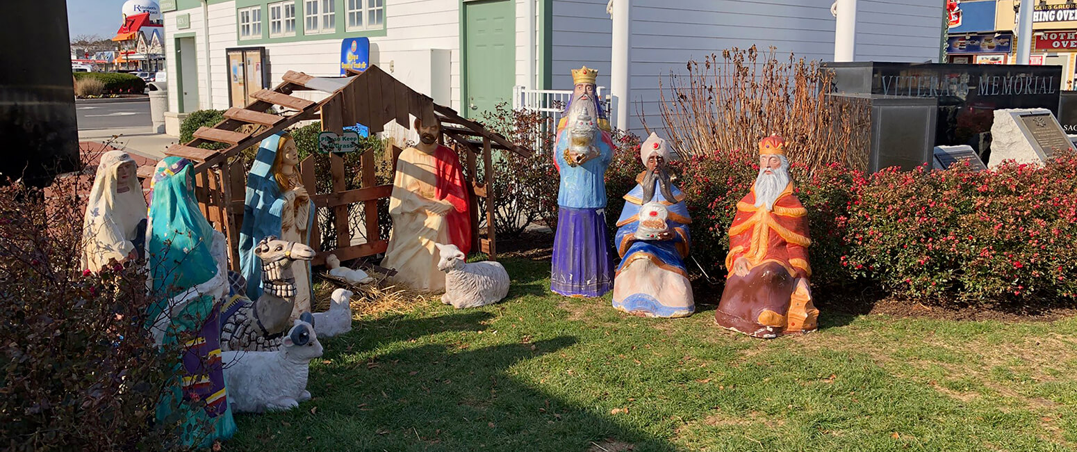 Creche up for one day, then Delaware town’s leaders order its removal
