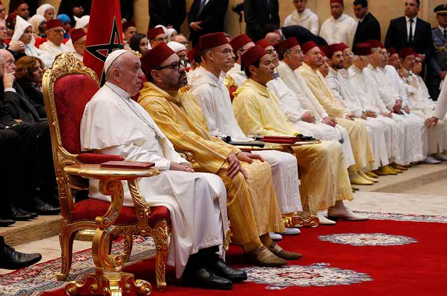 Still try to make converts?/ Does Mass need a congregation?