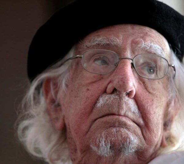Father Ernesto Cardenal, poet and revolutionary, dies in Nicaragua