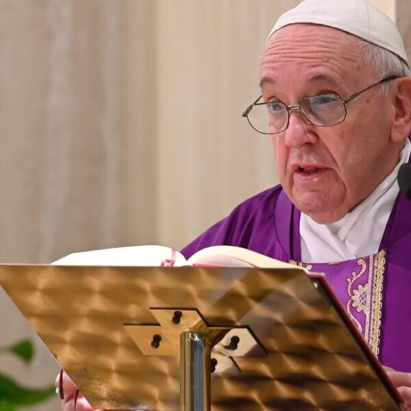 Pope prays family relationships thrive while stuck at home