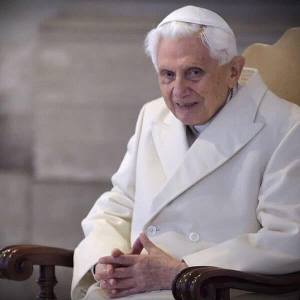 Rite of betrothal/ Praying for Pope Benedict