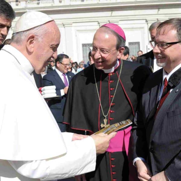 Our Back Pages: Catholic Review counts popes in its readership