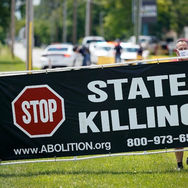Catholic activists applaud encyclical’s stance against death penalty