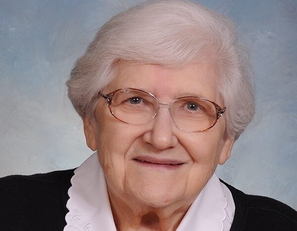 Longtime health care minister dies at 93