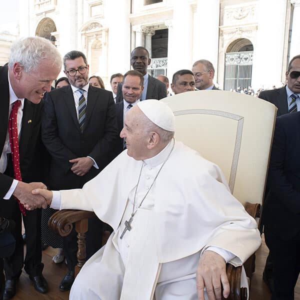 Pope tells grandparents to leave grandkids their legacy of wisdom
