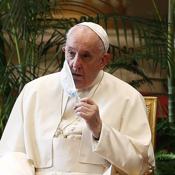 Vatican relaxes vaccine mandate, masking rules