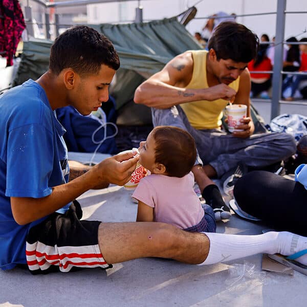 Catholics work to help Venezuelans expelled to Mexico under Title 42