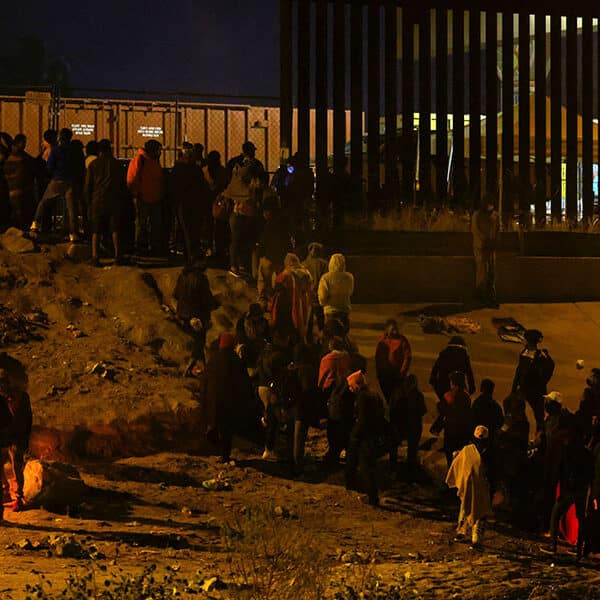 Pandemic-era border policy allowed to stay in place for now