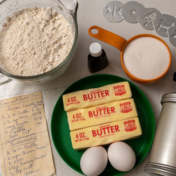 Catholic Review photographer enjoys 100-year-old cookie recipe