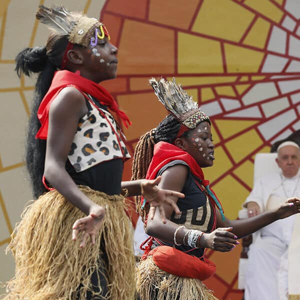 ‘The future is in your hands,’ pope tells Congolese young people