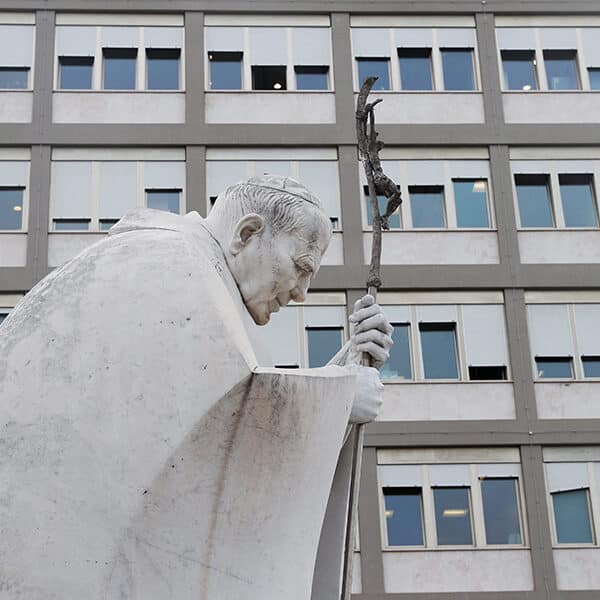 U.S. Catholic bishops call on faithful to pray for Pope Francis’ recovery during hospitalization