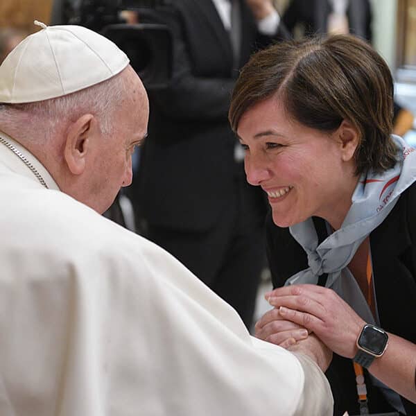 Accept God’s love, share it with others, pope tells Josephites