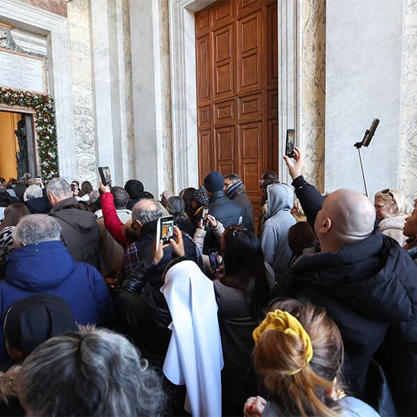 Holy Door is symbol of God’s arms open to all, cardinal says