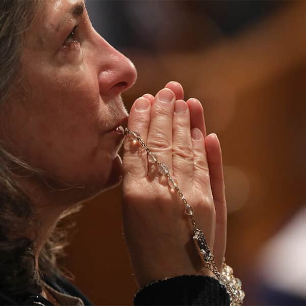 The power of a ‘nudge’ to pray