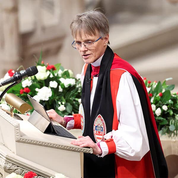 Episcopal bishop pushes Trump on immigration at inaugural interfaith prayer service