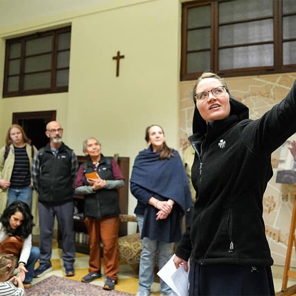 Warm welcome, hot tickets: Sisters help U.S. visitors see the pope