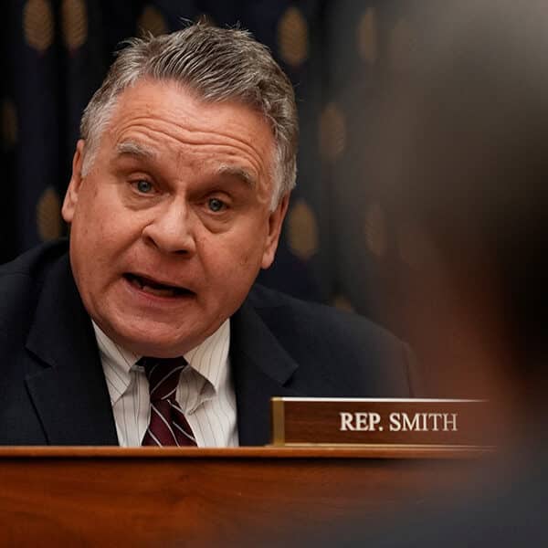 U.S. lawmakers push anti-discrimination bill to protect pregnancy resource centers