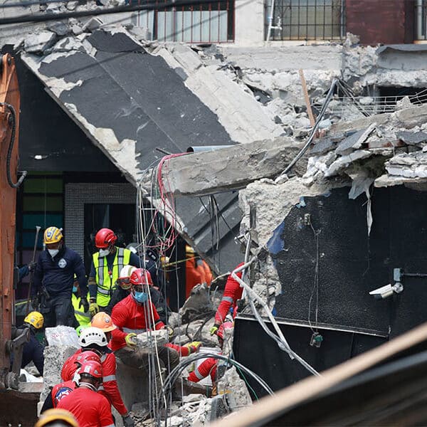 Pope prays for victims of Dominican nightclub disaster