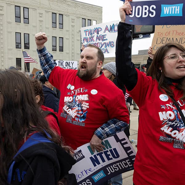 Catholic Labor Network urges Trump to rescind order limiting collective bargaining