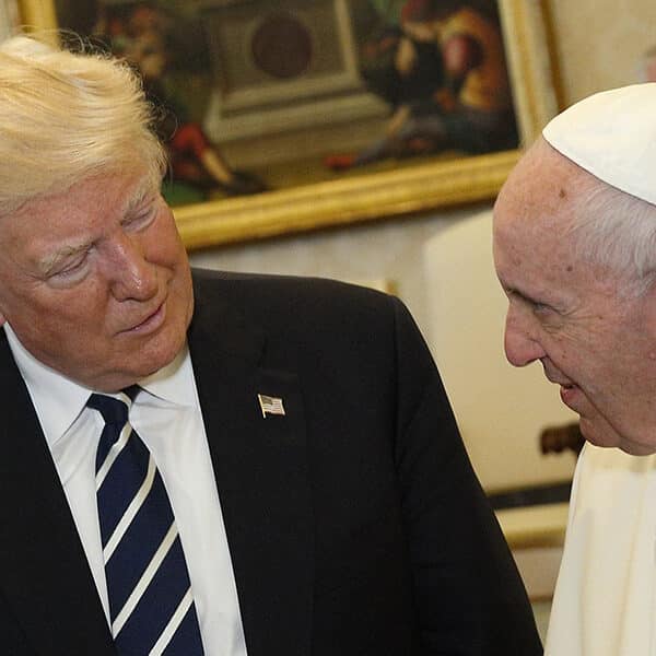 White House, U.S. political leaders react to death of Pope Francis