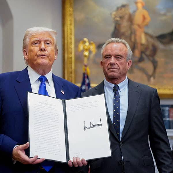 Trump signs executive order demanding drug manufacturers lower U.S. prices