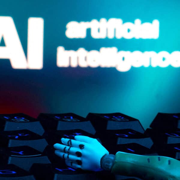 Artificial Intelligence, wholeism and prayer