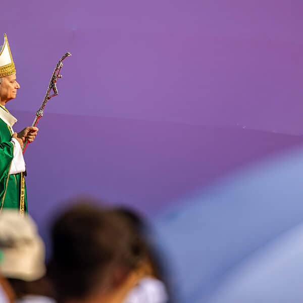 Pope Leo stands with youth in Gaza, Ukraine, calls for dialogue, not war