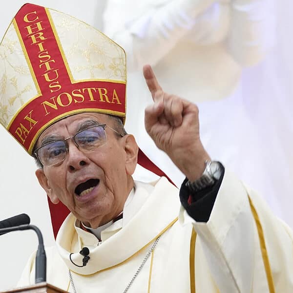 Cardenal salvadoreño: ‘Queremos vivir la democracia’