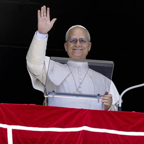 Pope prays for Minneapolis victims, denounces ‘pandemic’ of gun violence