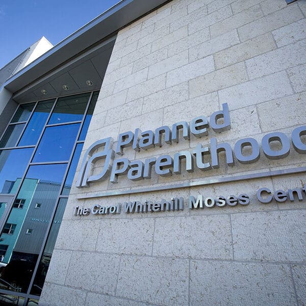 Appeals court allows Planned Parenthood defunding to proceed, for now