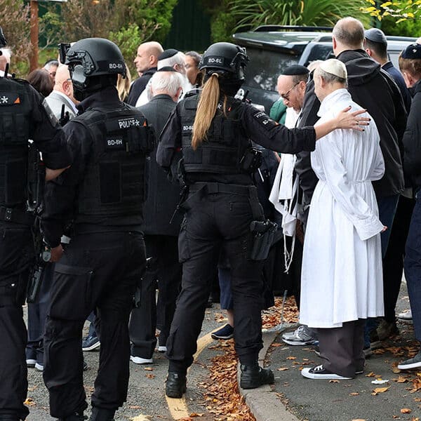 British cardinal shocked by Manchester synagogue attack; prayers pour in for victims