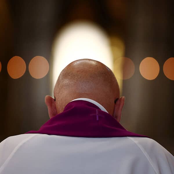 ‘Happy as a priest in France’: Survey shows increased satisfaction, fulfillment among clergy