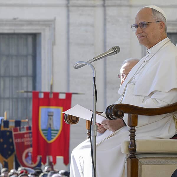 Christian hope shows that the earth can resemble heaven, pope says