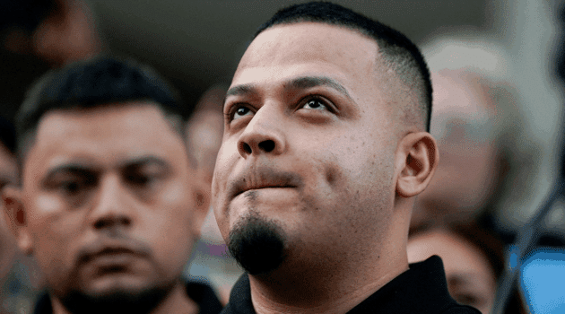 Kilmar Abrego Garcia appears for a check-in at the ICE Baltimore field office