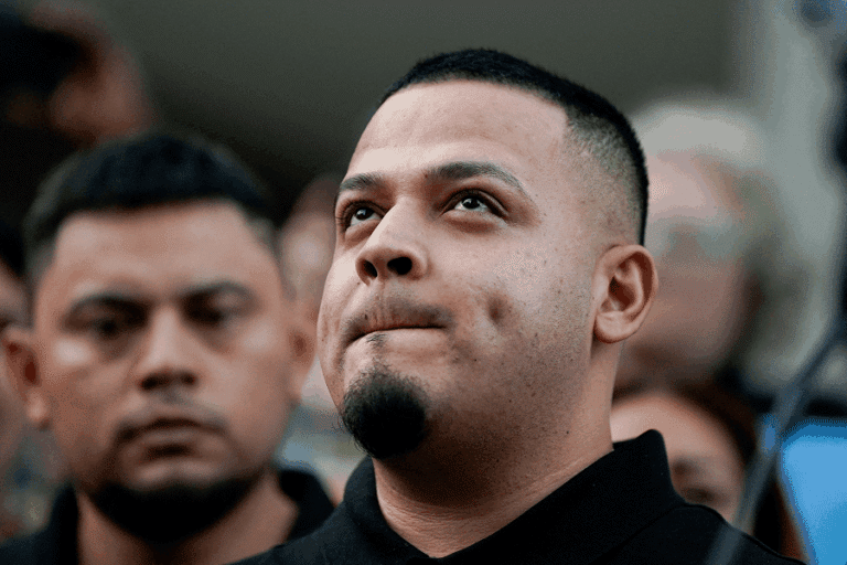 Kilmar Abrego Garcia appears for a check-in at the ICE Baltimore field office