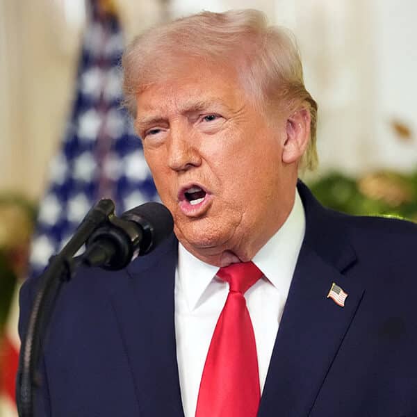 Trump touts his economic policies as polls show increasing concern