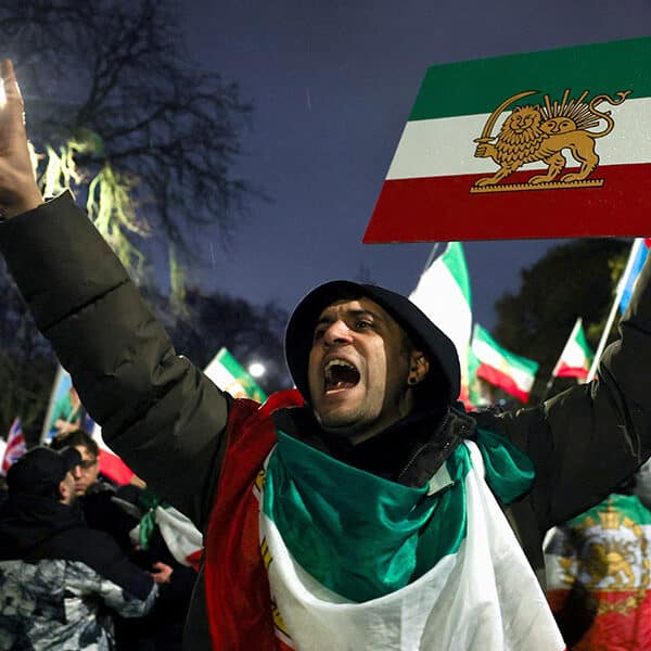 Pope calls for peace and dialogue as protests continue in Iran