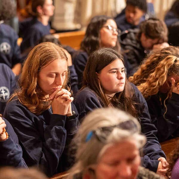 3 U.S. bishops applaud House for passing legislation supporting pregnant women