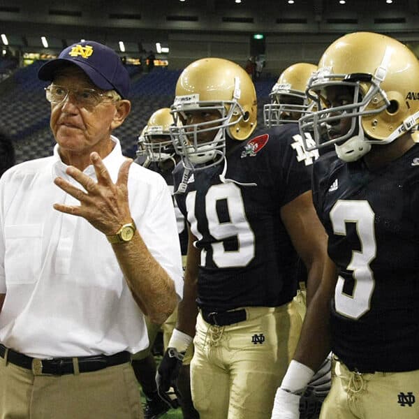 Beloved Notre Dame coaching legend Lou Holtz remembered for ‘building men, not just players’