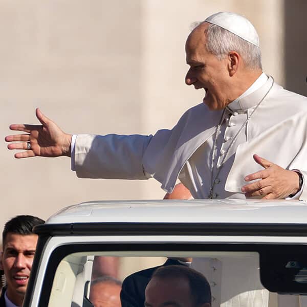 Pope Leo XIV calls bishops to Rome to discuss marriage and family in October