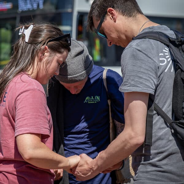 Young Catholic missionaries bring hope to Baltimore’s homeless population