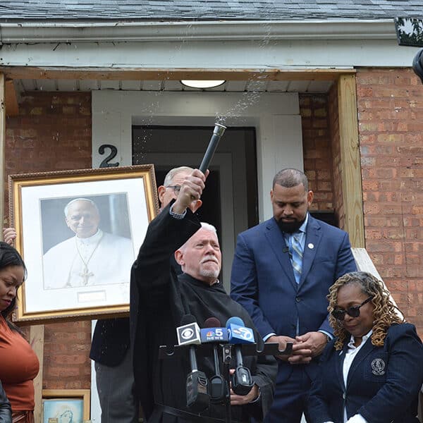 First-ever pilgrimage celebrates Pope Leo with Mass, visits to papal boyhood landmarks