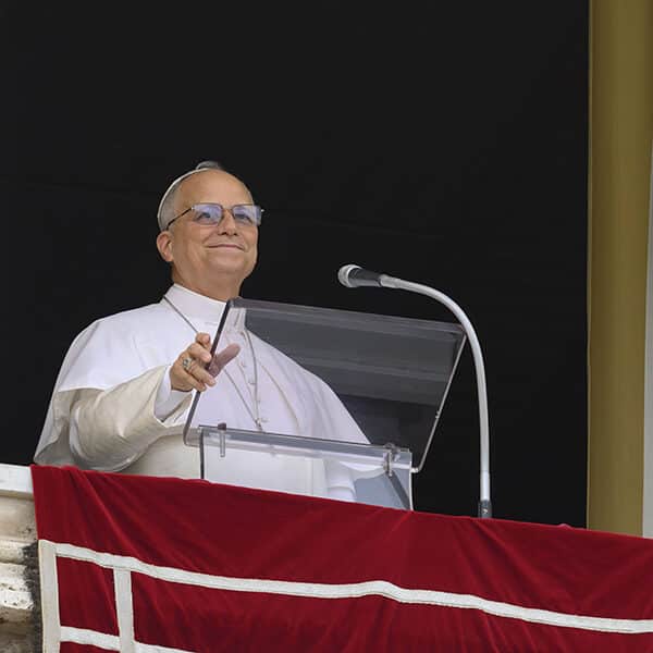 Pope Leo thanks Canary Islands as hantavirus-stricken ship arrives in Tenerife