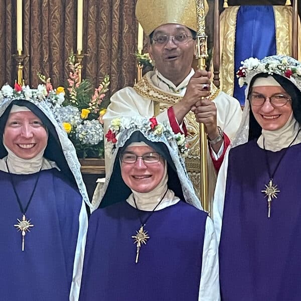 Former Baltimore pathologist professes perpetual vows with Children of Mary