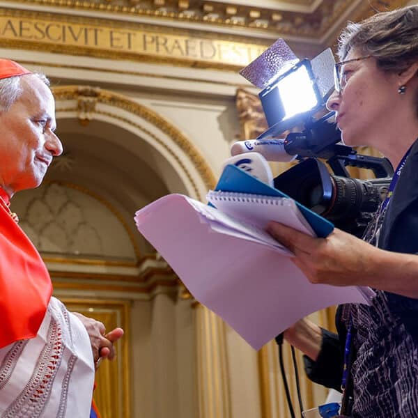 Radio Interview: Vatican journalist Carol Glatz shares insights on Pope Leo and covering the Church from Rome