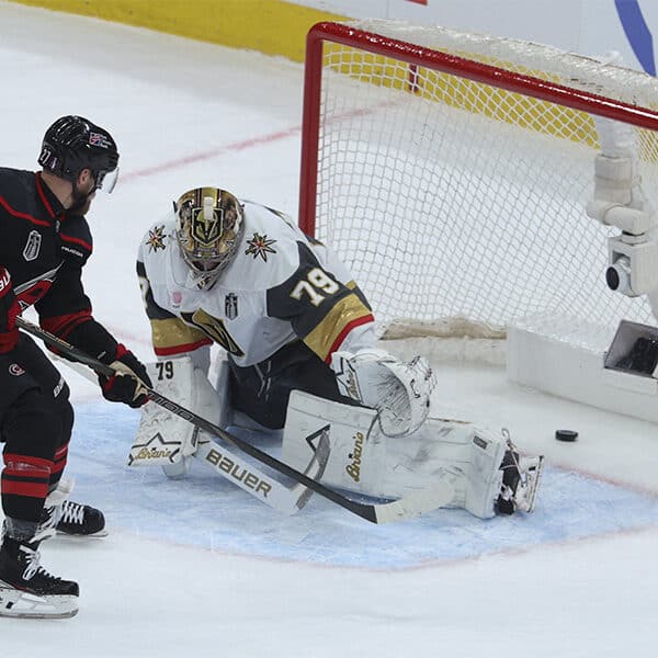 Steaks, barbecue and shared blessings at play in bishops’ Stanley Cup wager