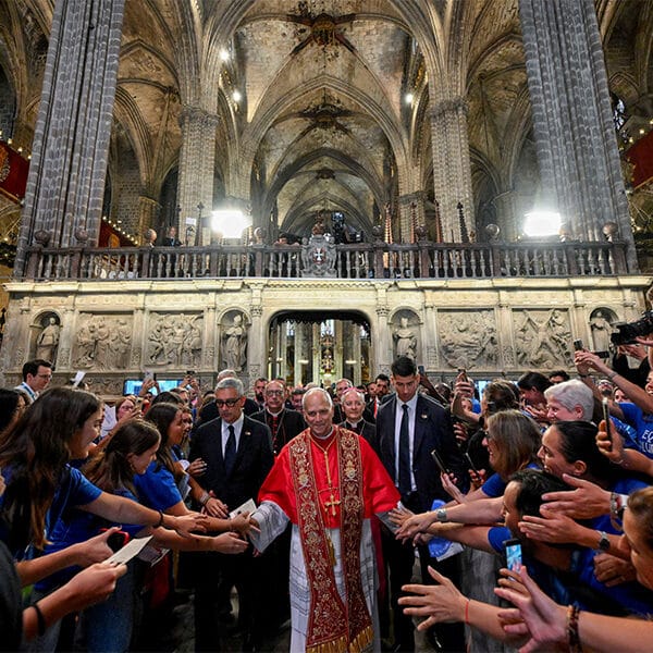 Pope Leo XIV arrives in Barcelona on eve of Gaudí’s 100th death anniversary