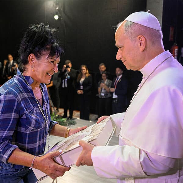 Don’t let painful past overshadow hopeful future, pope tells Barcelona inmates