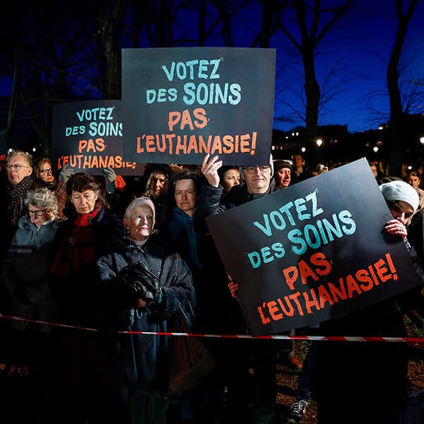French bishops launch prayer novena ahead of key ‘assisted-dying’ vote